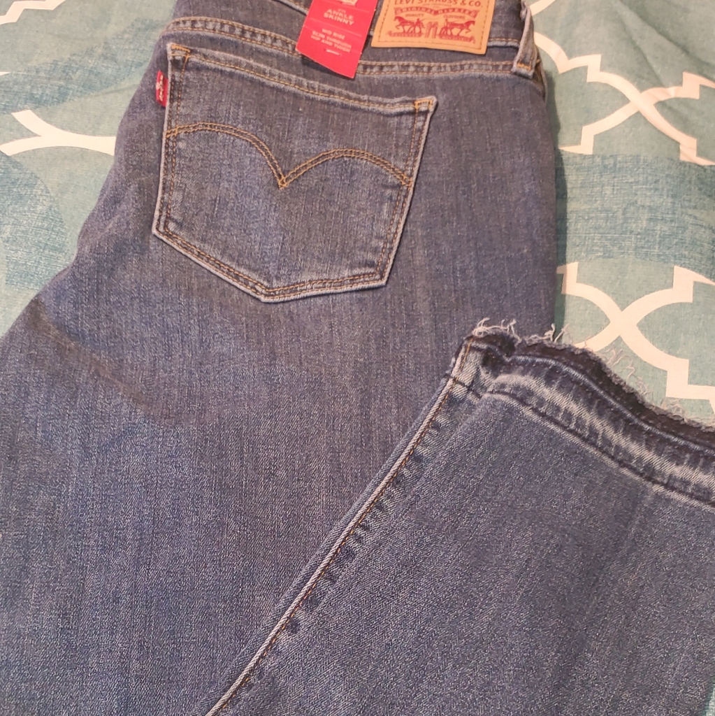 Women 711 Levis